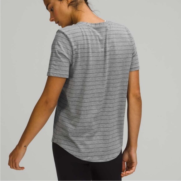 Lululemon Love Crew Gray Stripe Tee | 10/12 - Picture 2 of 7